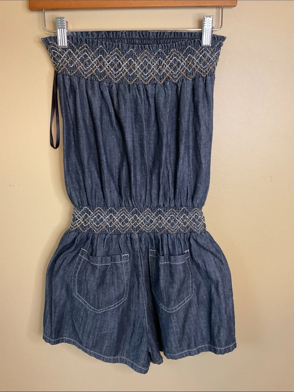 Blue Spice Roper Embroidered top and elastic waist Size M